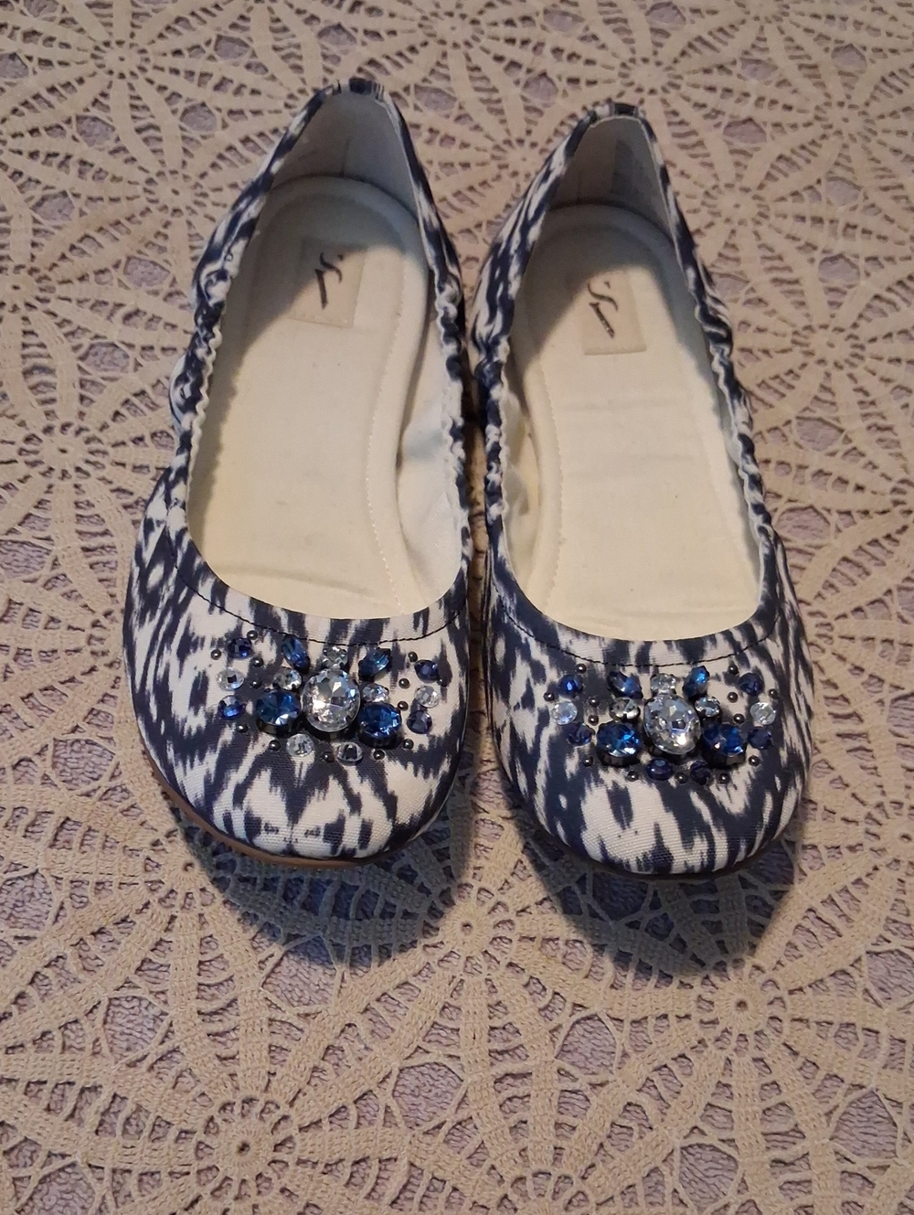 Simply Vera Vera Wang Navy & White Printed Ballet Flats with Blue Crystal Accent